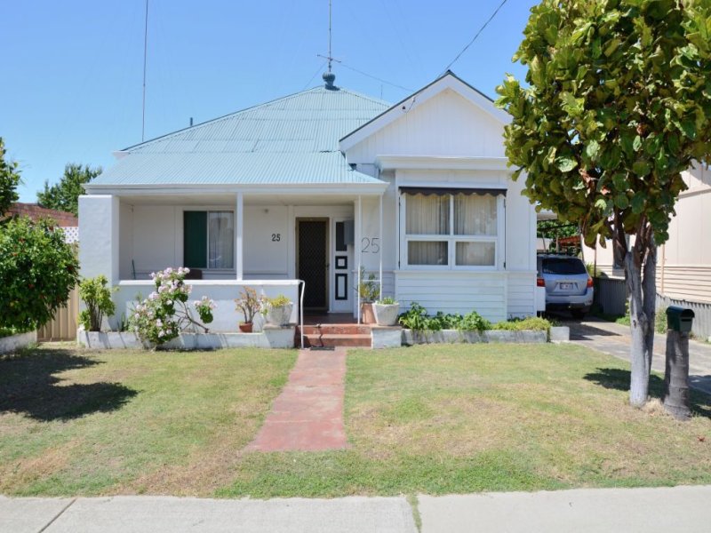 25 Charles Street, Bunbury, WA 6230 Property Details