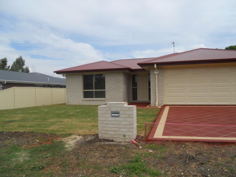 18 Bayley Street, Pittsworth, QLD 4356
