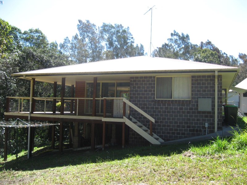 22 River Oak Cres, Scotts Head, NSW 2447