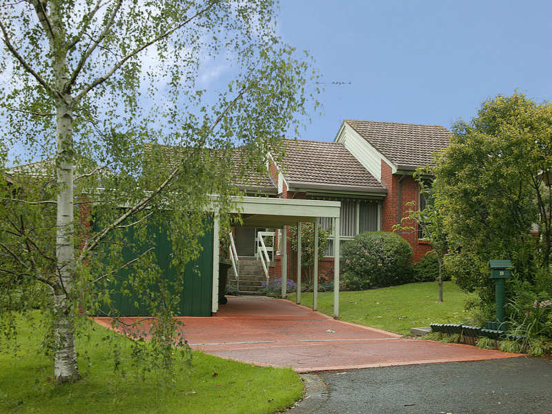 19/165 Heatherdale Road, Vermont, Vic 3133 Property Details