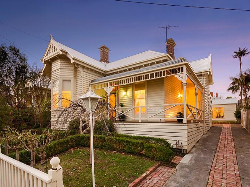 4 Buckland Avenue, Newtown, Vic 3220 Property Details