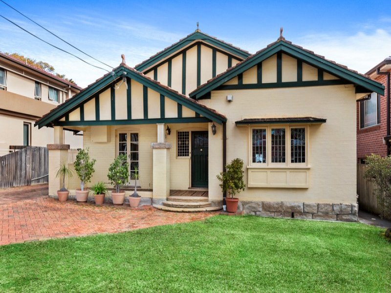 4 Chatswood Avenue, Chatswood, NSW 2067 Property Details