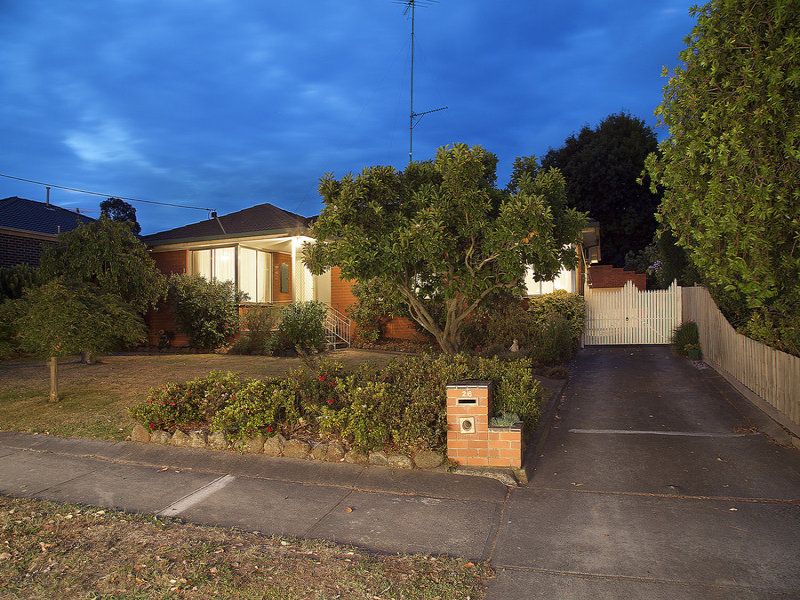 26 Princes Highway, Pakenham, VIC 3810