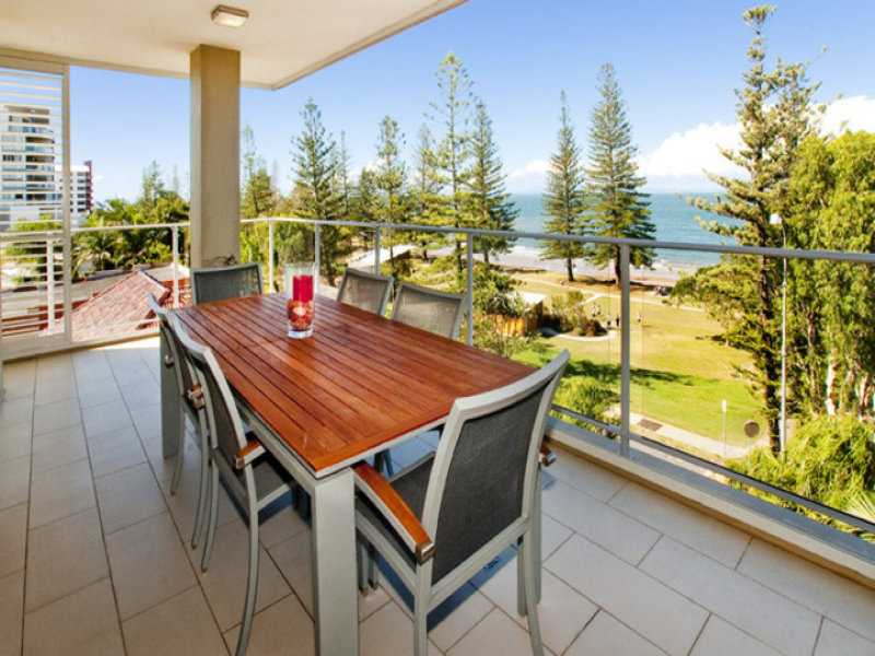 10/6569 Landsborough Avenue, Scarborough, QLD 4020