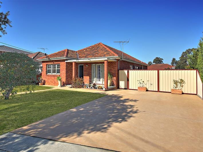 15 Atkinson Avenue, Padstow, NSW 2211 Property Details