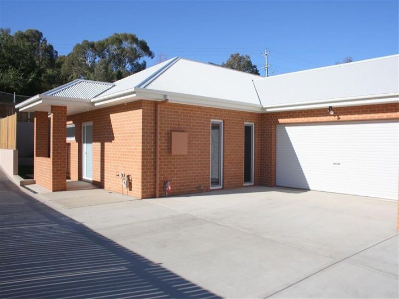 1/5 Hawkins Street, Cooma, NSW 2630