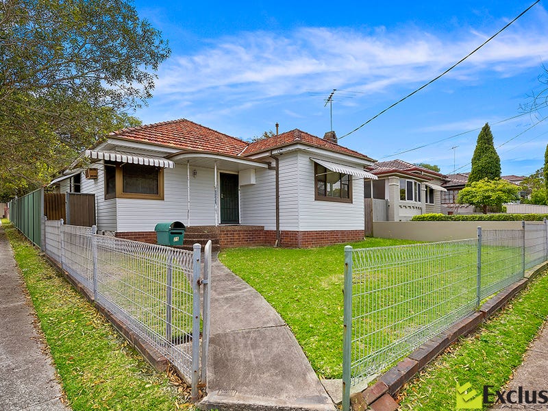 25 Therry Street E, Strathfield South, NSW 2136 25 Therry Street E, Strathfield South, NSW 2136