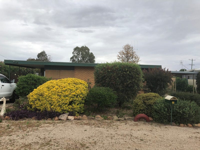 40 Oberon Street, Eugowra, NSW 2806 Property Details