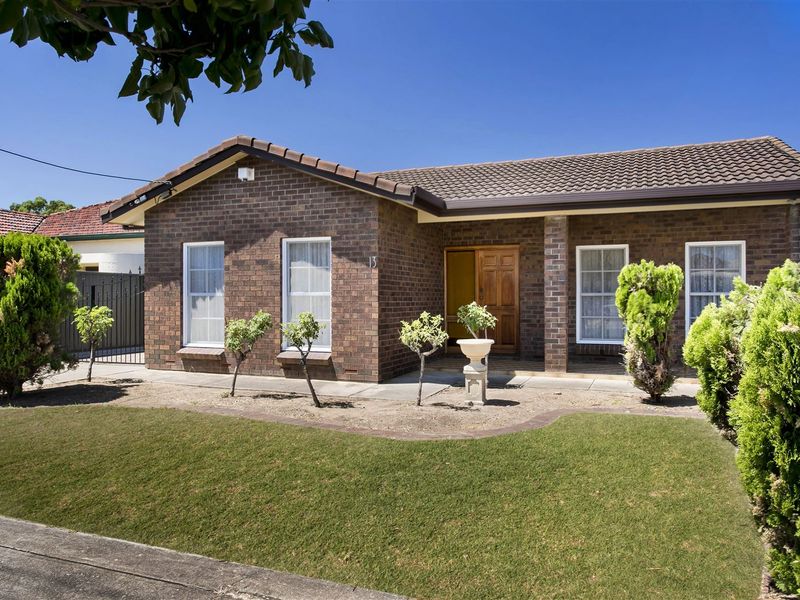 13 Olveston Avenue, Beverley, SA 5009 Property Details