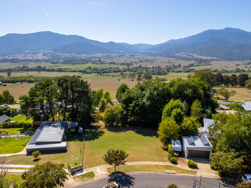 16 Fiddleback Drive, Tawonga South, Vic 3698 Residential Land for Sale