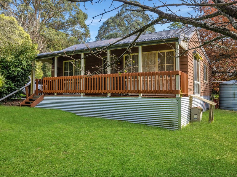 6A Haunted Hills Road, Newborough, VIC 3825