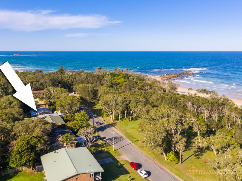 8 Sandys Beach Drive, Sandy Beach, NSW 2456