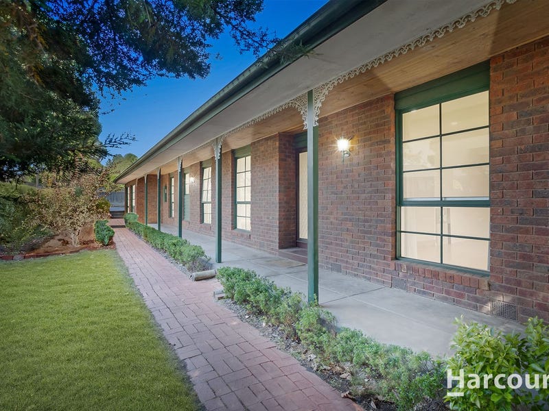 1 Jull Parade, Ringwood North, VIC 3134