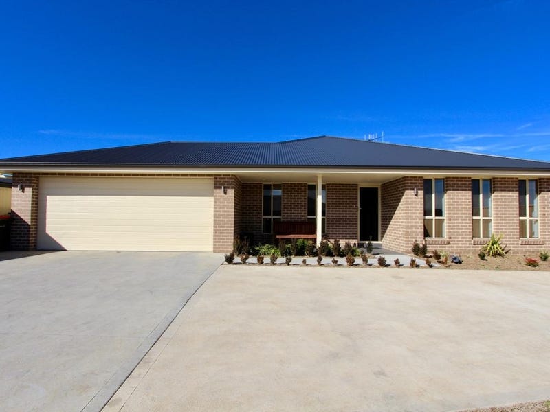 32 Sundown Drive, Kelso, NSW 2795 - Property Details