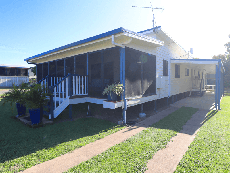 25 John Dory Street, Taylors Beach, QLD 4850
