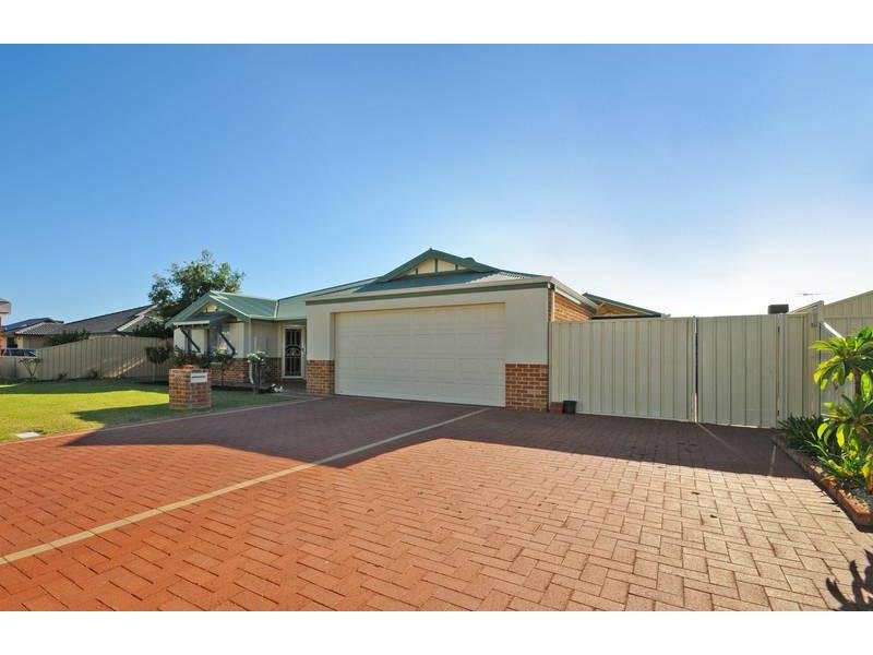 42 Kensington Way, Pearsall, WA 6065 Property Details