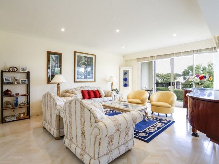 5111 Royal Pines Resort, Benowa, Qld 4217 Property Details