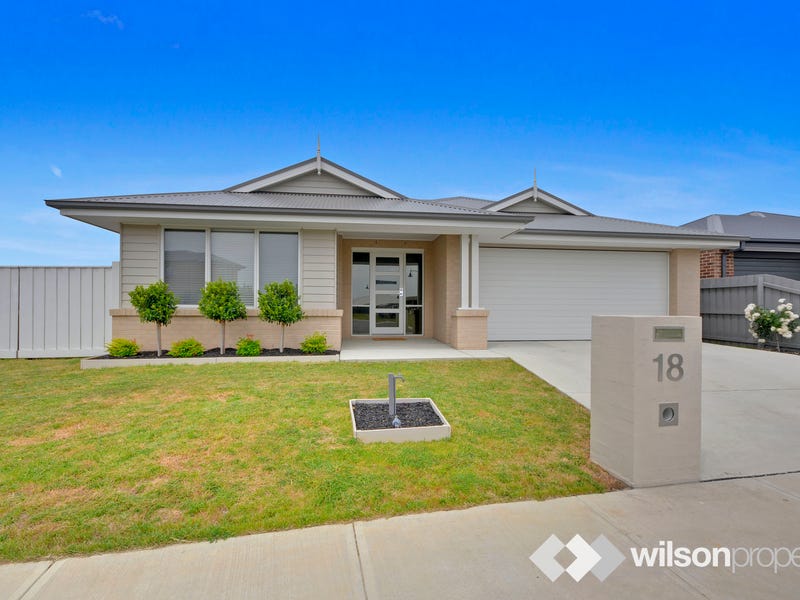 18 Mitchell Drive, Traralgon, Vic 3844 Property Details