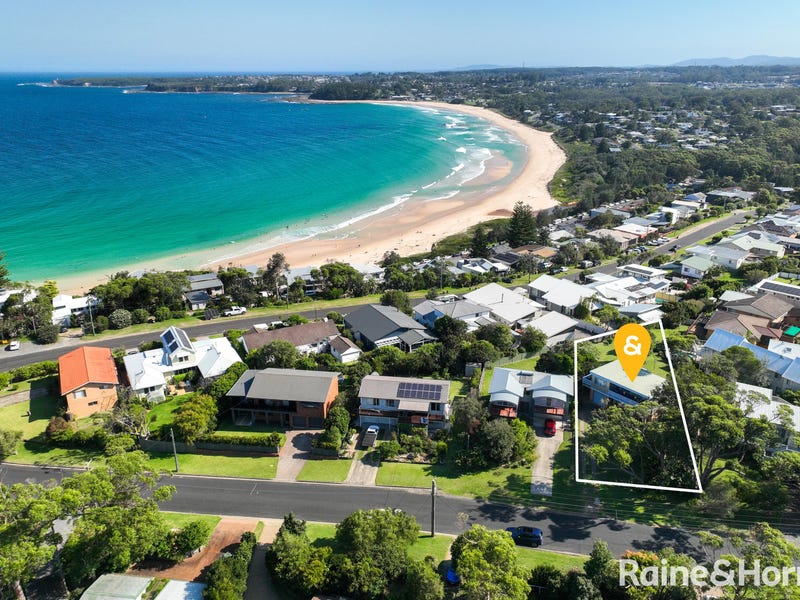 111 Bannister Head Road, Mollymook Beach, NSW 2539