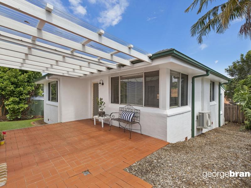 174 Ocean View Drive, Wamberal, NSW 2260 Property Details