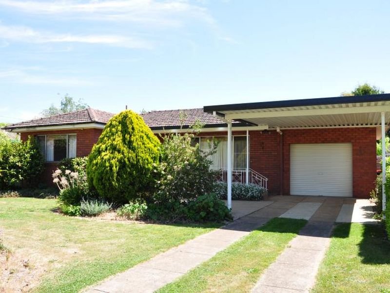 13 Carroll Street, Orange, NSW 2800 Property Details