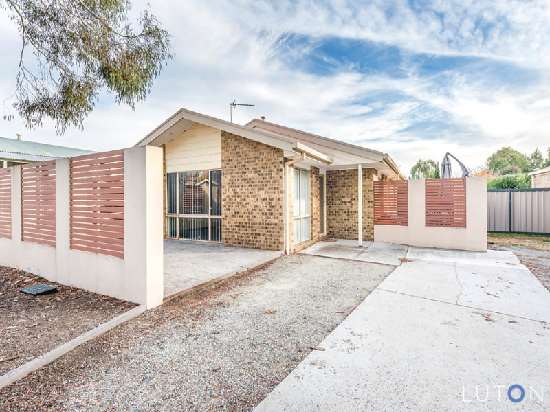 13 Dolan Close, Gordon, ACT 2906 Property Details