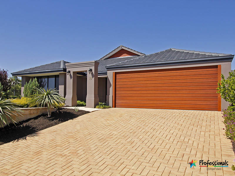 16 Westgrove Drive, Ellenbrook, WA 6069 Property Details