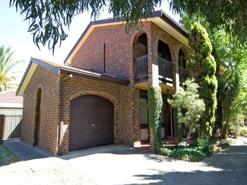 1/18 Byron Road, Black Forest, SA