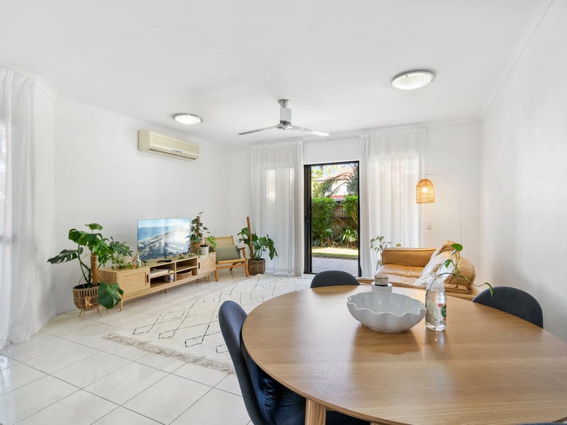 2/157 Martyn Street, Manunda, Qld 4870 Unit for Sale