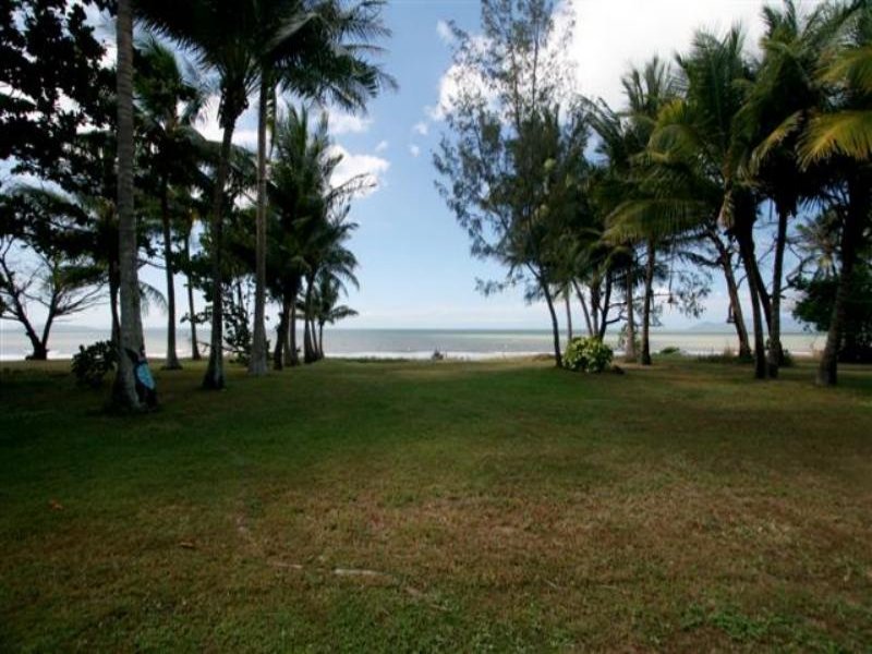 35 Cay Street, Saunders Beach, QLD 4818