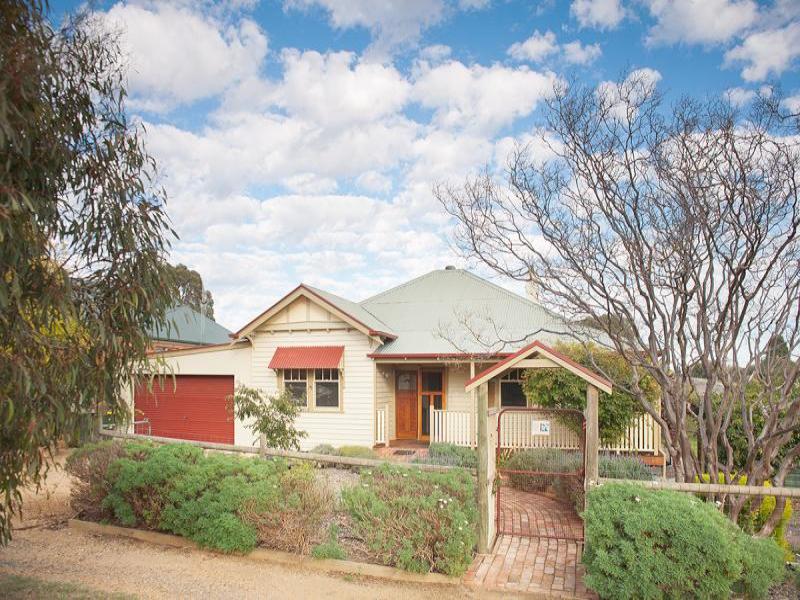 28 Wheeler Street, Castlemaine, VIC 3450