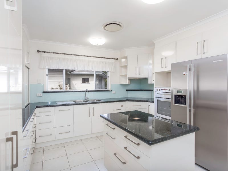 42 Chatsworth Road, Gympie, QLD 4570