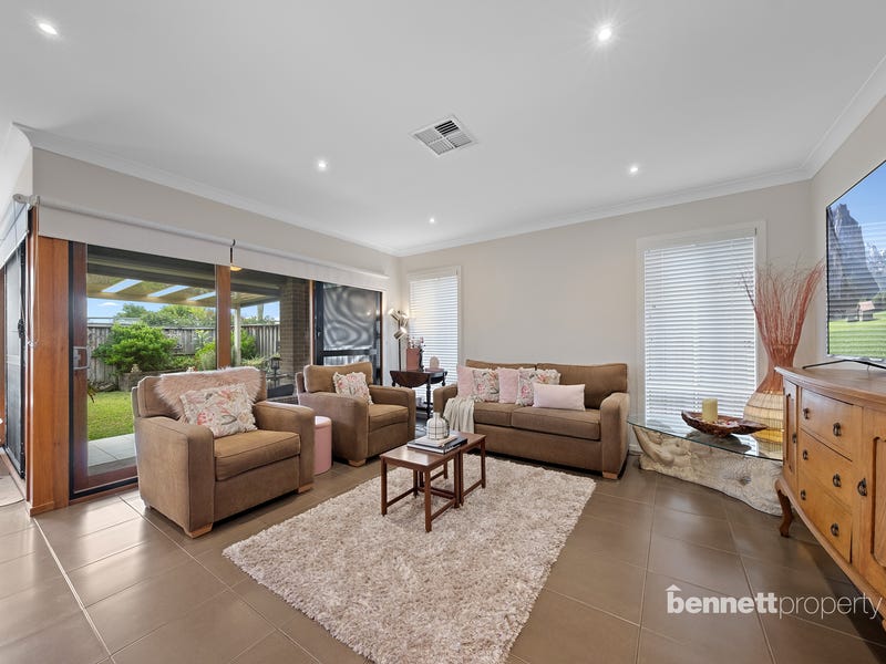 3 Bronzewing Common, Cranebrook, NSW 2749 - Property Details