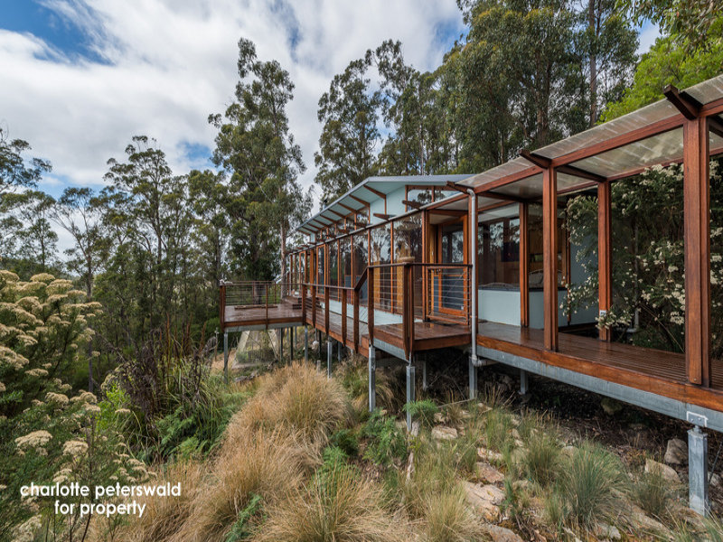 20 Menuggana Road Fern Tree Tas 7054 Property Details