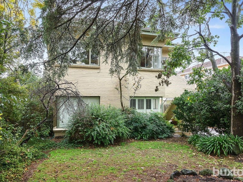 7/4 Dickens Street, Elwood, Vic 3184