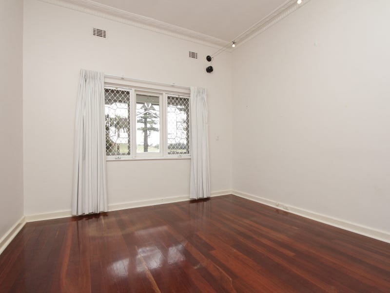 95 Lake Monger Drive, Wembley, WA 6014