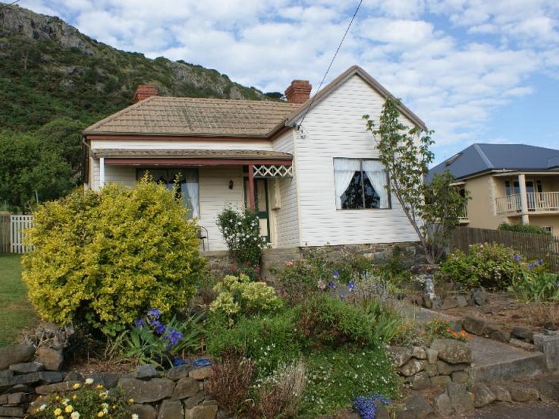 10 Alexander Terrace, Stanley, TAS 7331