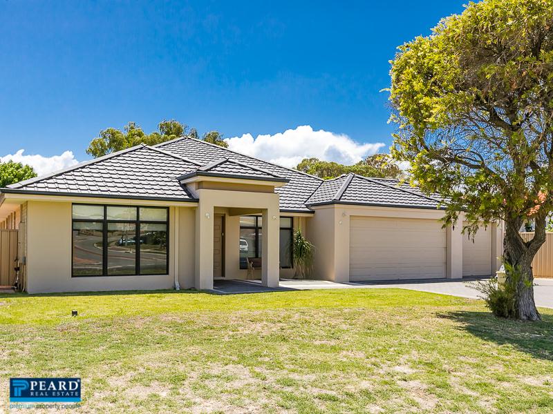 61 Cook Avenue, Hillarys, WA 6025 Property Details