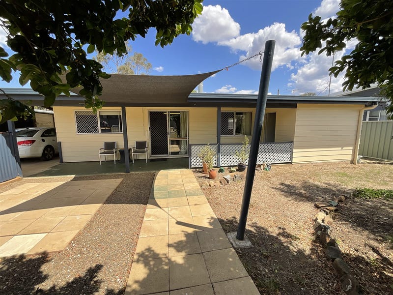 7 Fern Street, Blackbutt, Qld 4314 Property Details