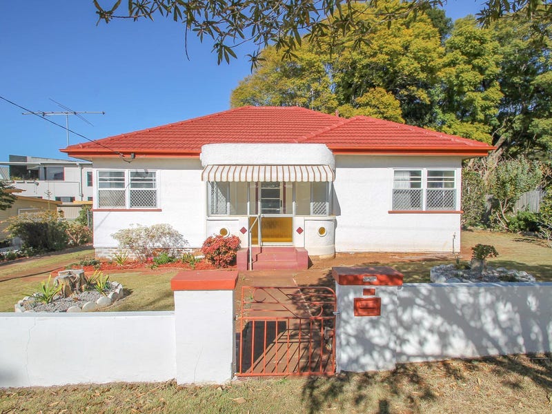 44 Joyce Street, South Toowoomba, QLD 4350