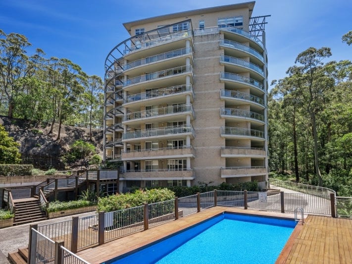 453/80 John Whiteway Drive, Gosford, NSW 2250 Property Details