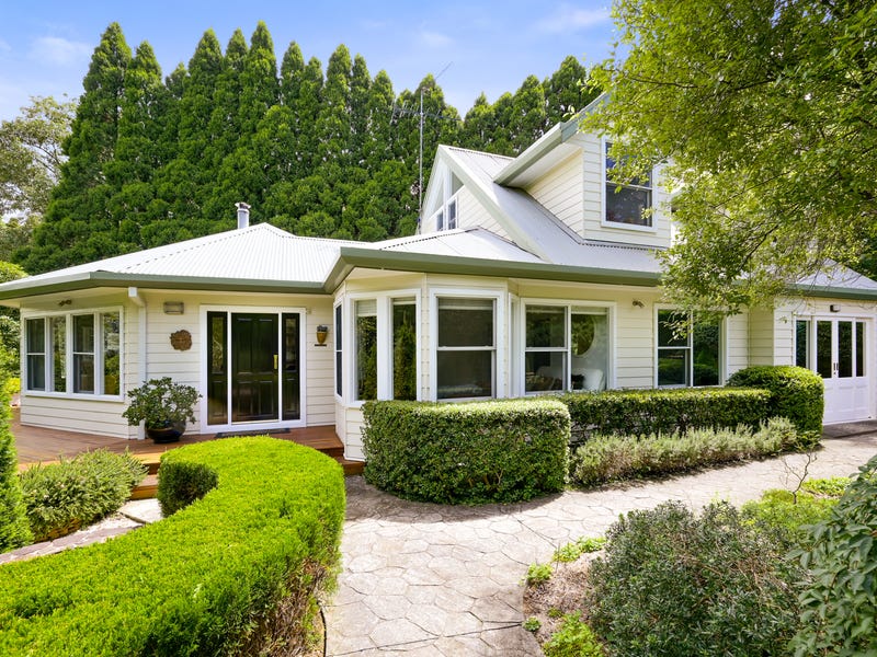 107 Gladstone Road, Leura, NSW 2780