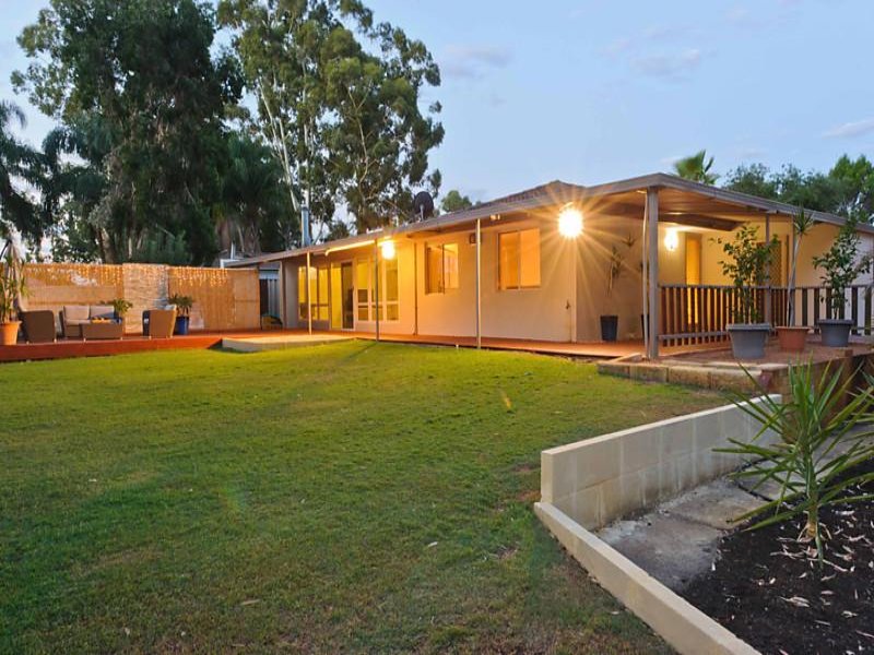 111 Robert Street, Henley Brook, WA 6055