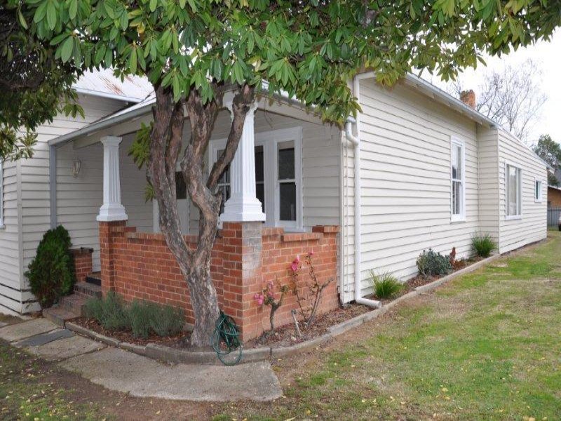 42 Prince Street, Myrtleford, Vic 3737 Property Details