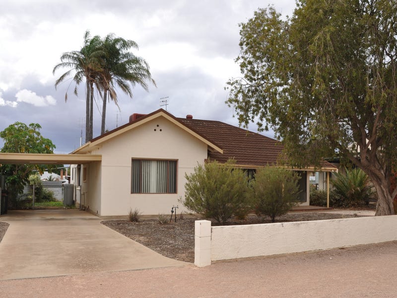 12 Andrew Street, Waikerie, SA 5330 Property Details