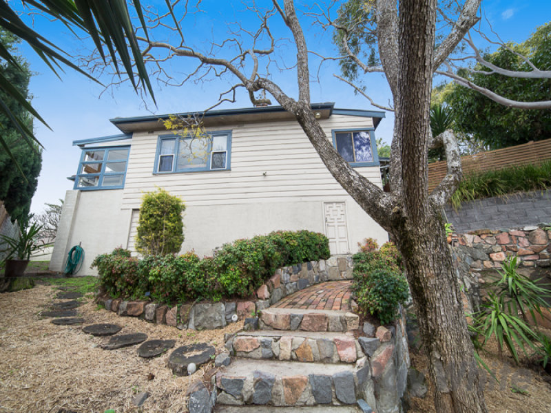 315 Glebe Road, Merewether, NSW 2291 Property Details