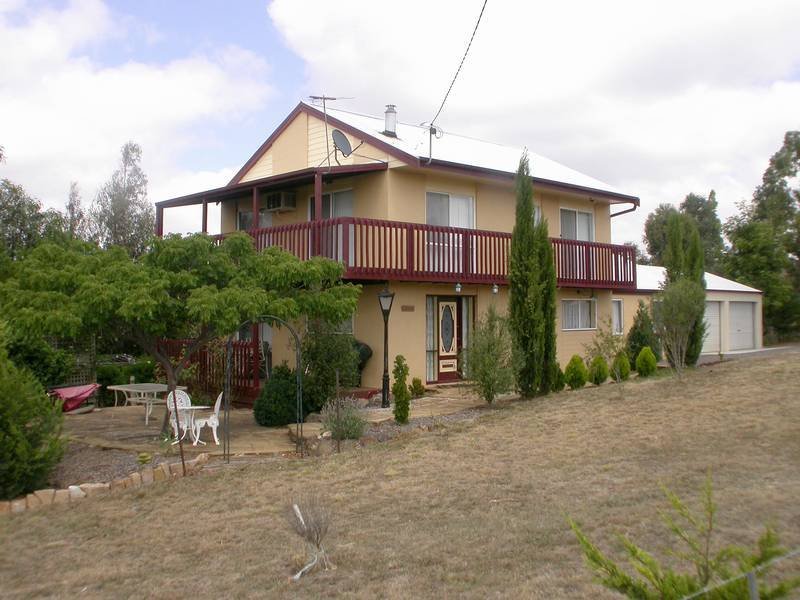 99 Pentlandhills Road, Myrniong, Vic 3341 Property Details