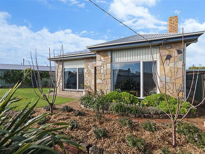 13 Davis Street, Warrnambool, Vic 3280 Property Details