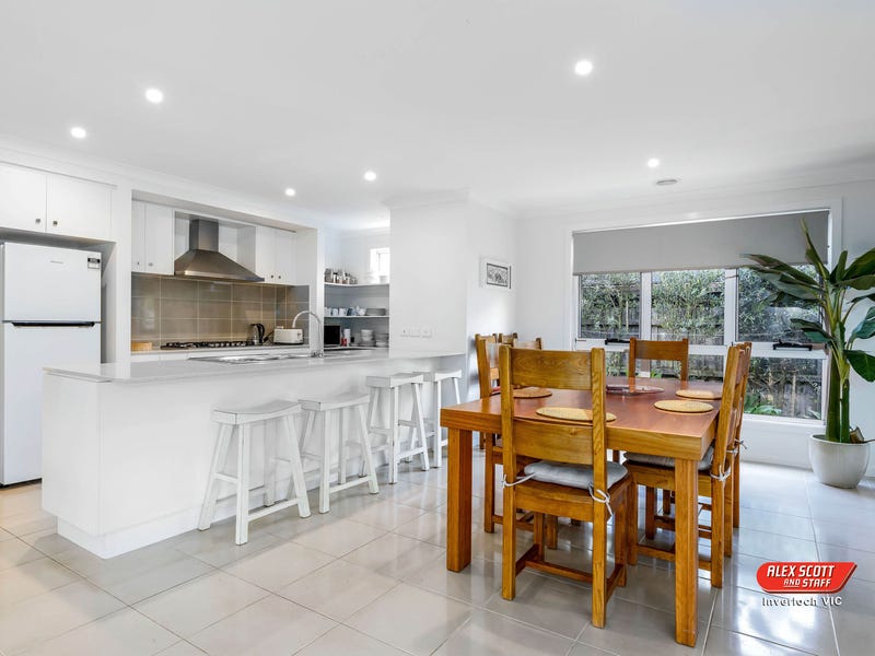 20 Hobson Place, Inverloch, Vic 3996 House for Sale