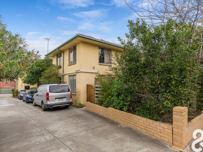 10/9 Kemp Street, Thornbury, Vic 3071 Property Details
